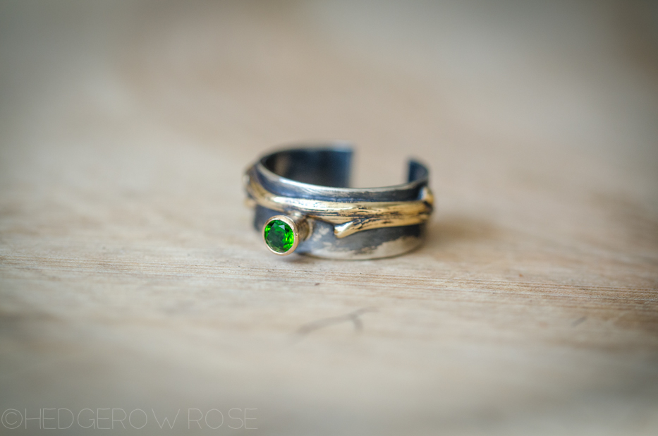 Twig Branch Diopside Ring | Hedgerow Rose