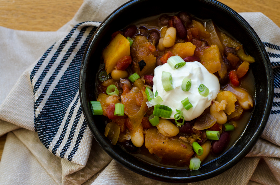 Recipe: 3-Bean Vegetarian Chili with Butternut Squash and Roasted Peppers